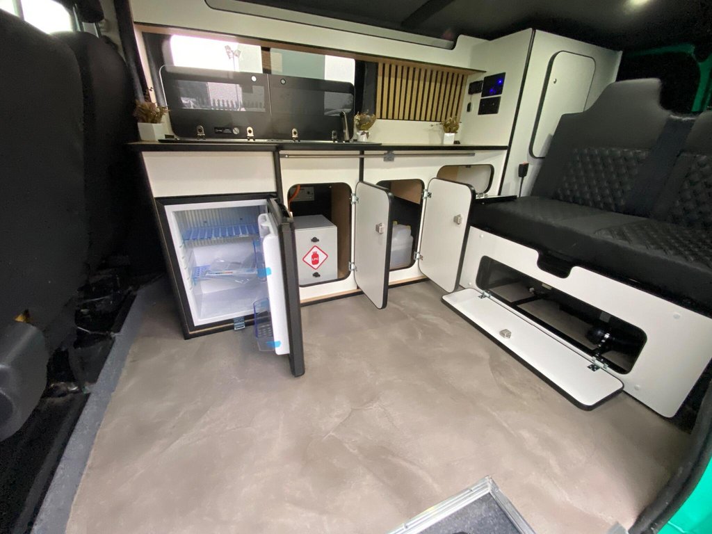 Used Vauxhall Vivaro 2017 for sale - 77588339: Photo 8