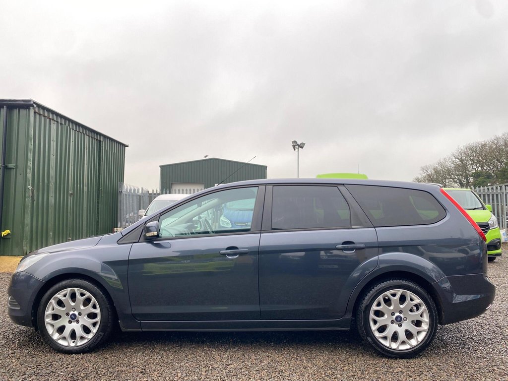 Used Ford Focus 2010 for sale - 77293302: Photo 18