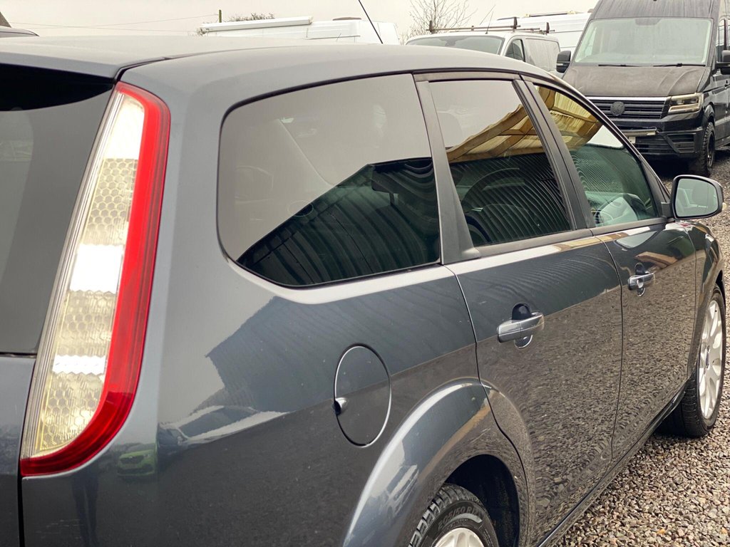 Used Ford Focus 2010 for sale - 77293302: Photo 28