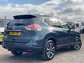 Used Nissan X-Trail 2017 for sale - 77647823: Photo