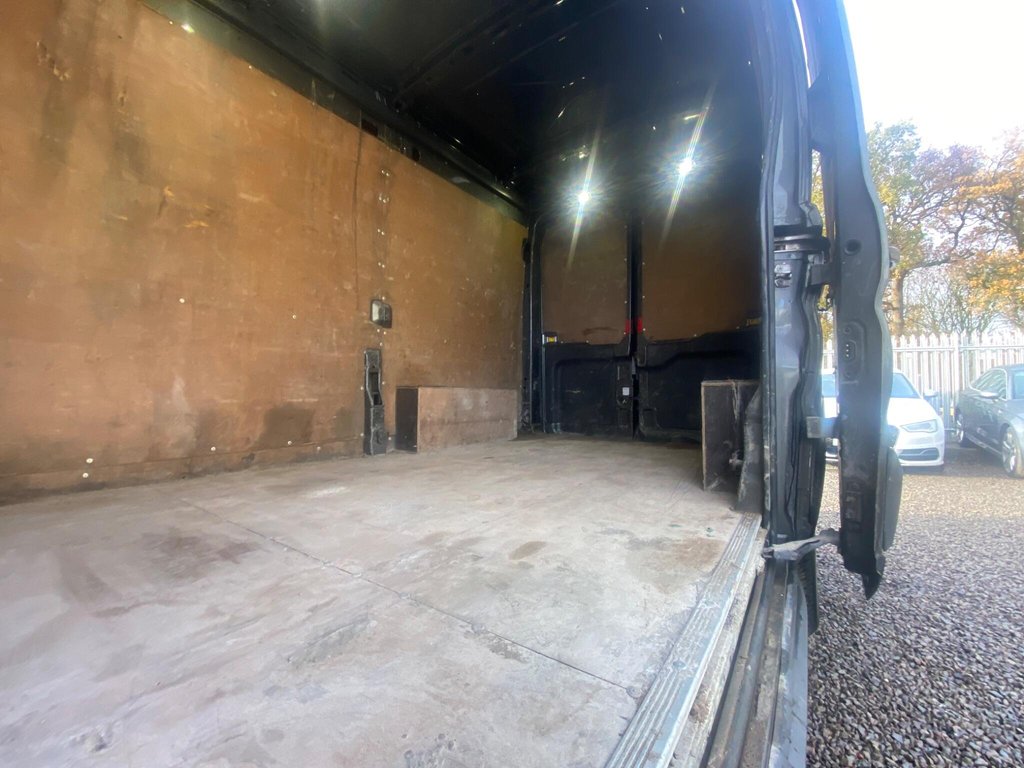 Used Ford Transit 2017 for sale - 76509531: Photo 47