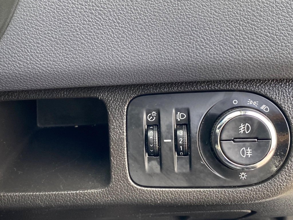 Used Vauxhall Meriva 2013 for sale - 77660264: Photo 44