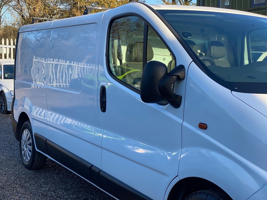 Used Vauxhall Vivaro 2013 for sale - 76655356: Photo 24