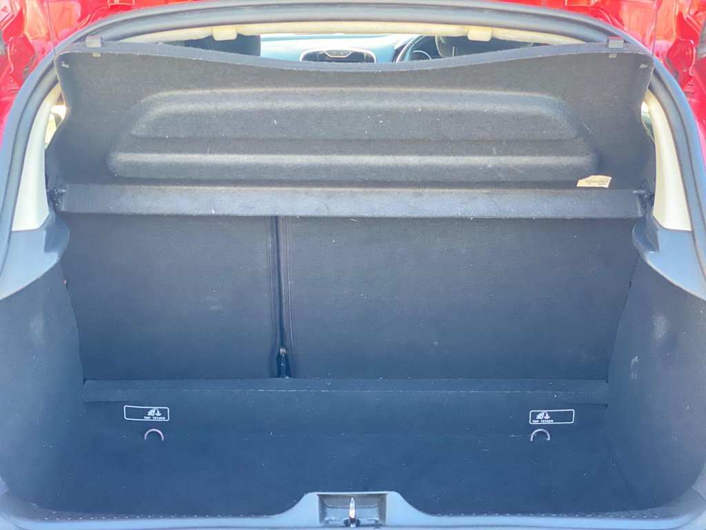 Used Renault Clio 2014 for sale - 76655357: Photo 14