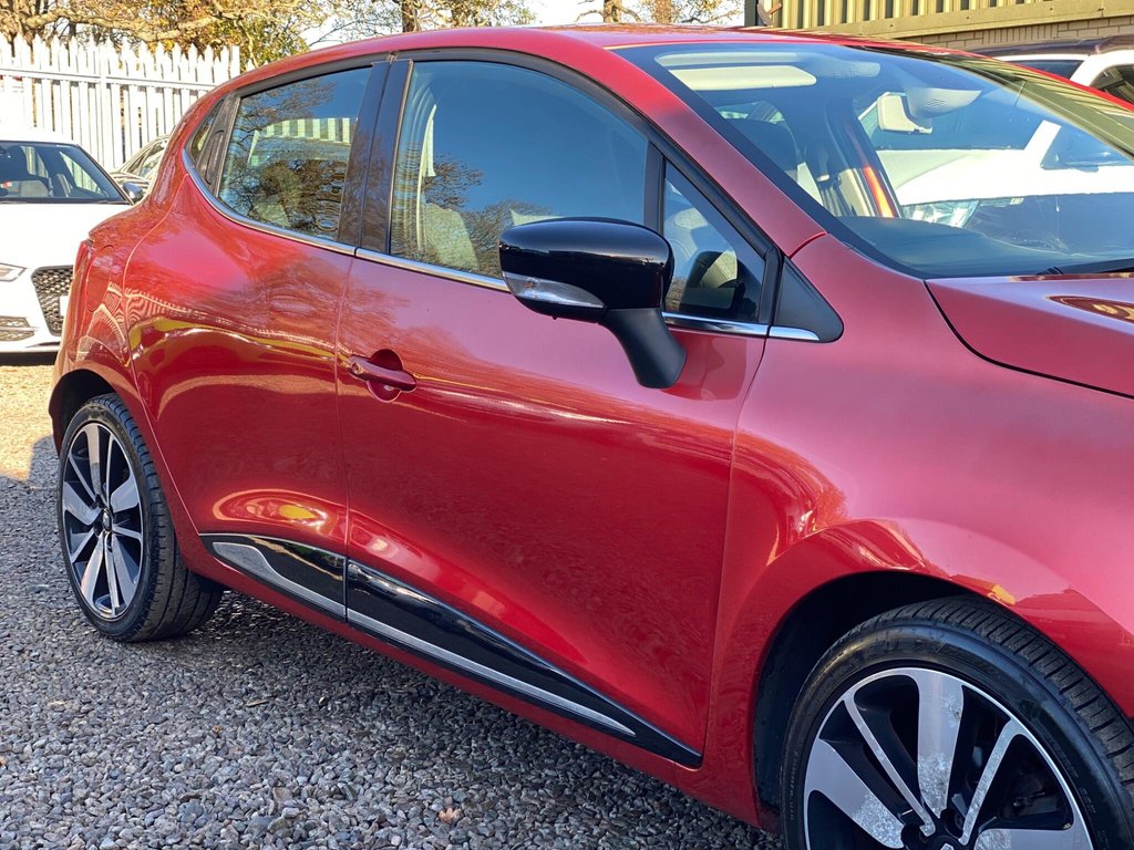 Used Renault Clio 2014 for sale - 76655357: Photo 24