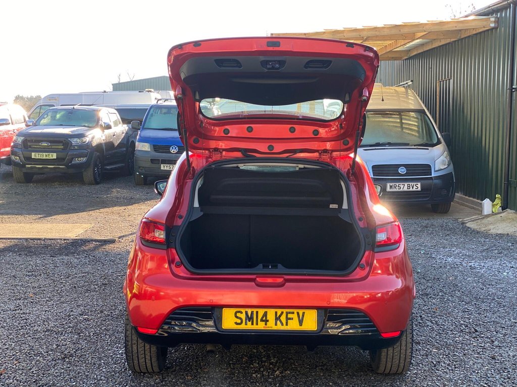 Used Renault Clio 2014 for sale - 76655357: Photo 46