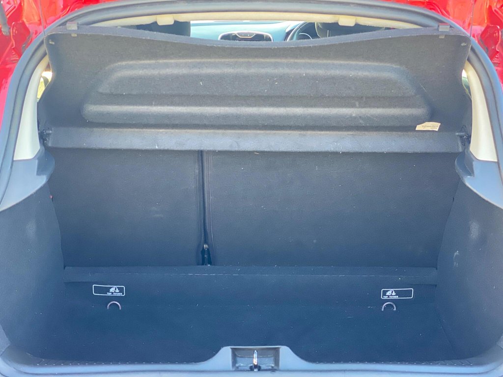 Used Renault Clio 2014 for sale - 76655357: Photo 47