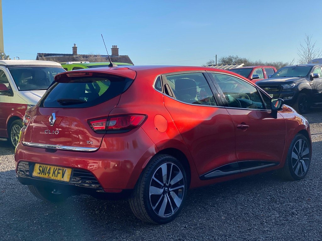 Used Renault Clio 2014 for sale - 76655357: Photo 5