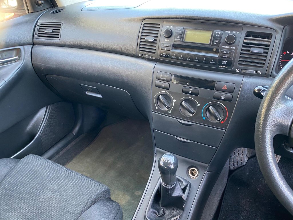 Used Toyota Corolla 2005 for sale - 77205379: Photo 30