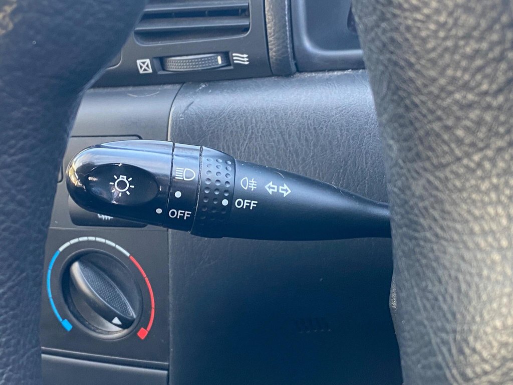 Used Toyota Corolla 2005 for sale - 77205379: Photo 35