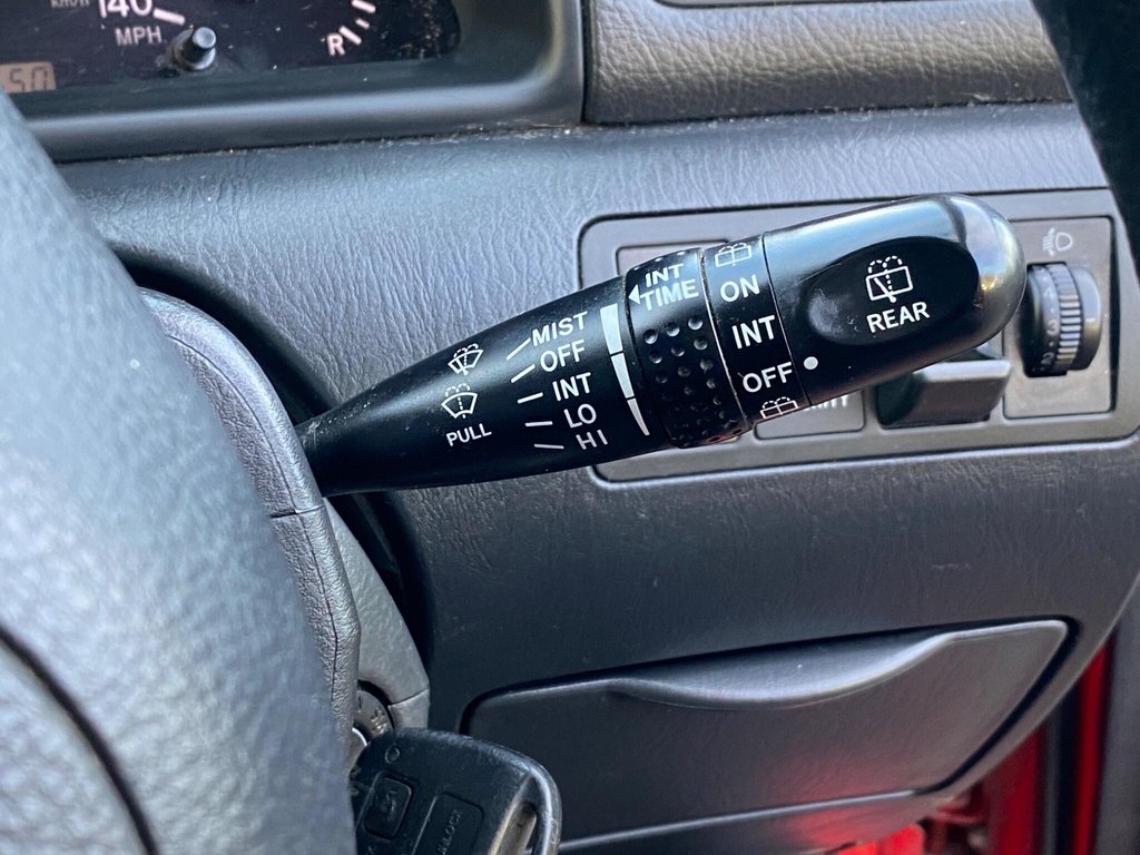 Used Toyota Corolla 2005 for sale - 77205379: Photo 36