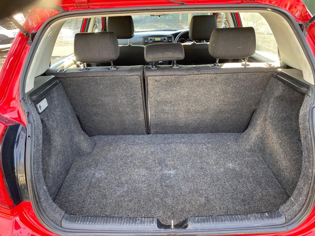 Used Toyota Corolla 2005 for sale - 77205379: Photo 43