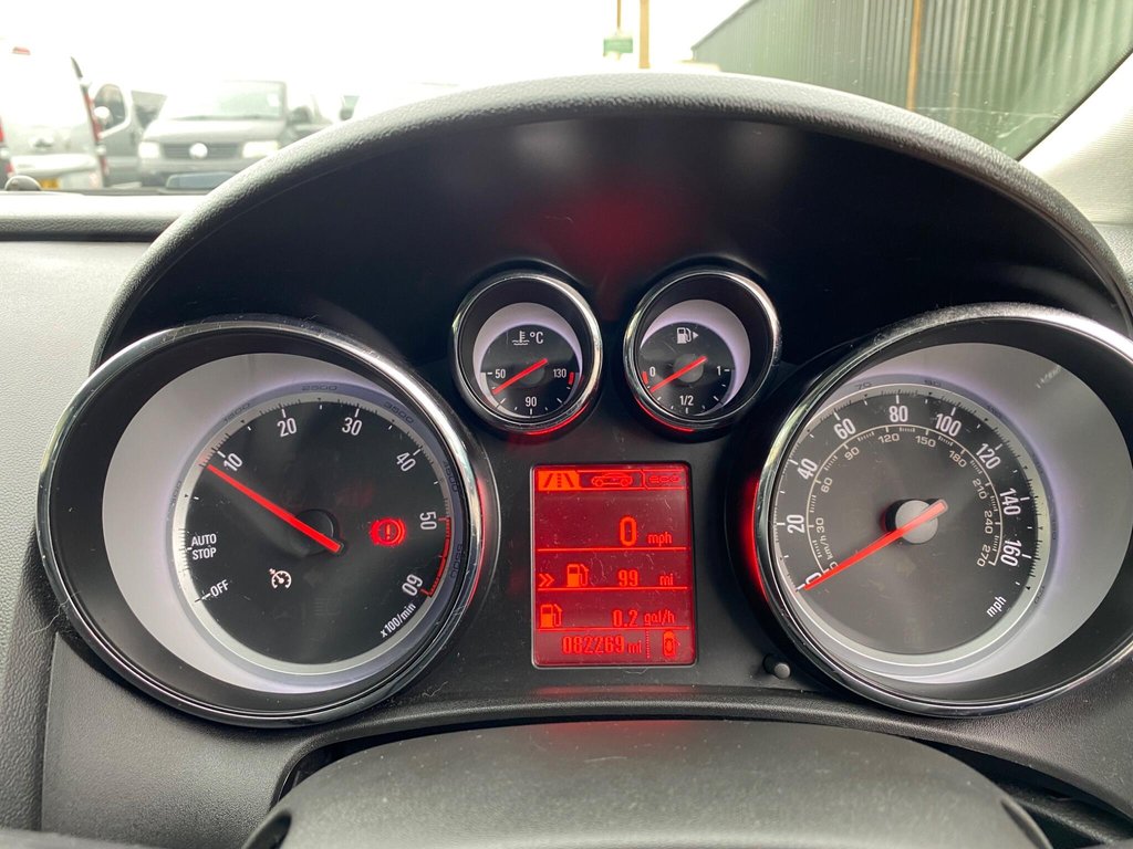 Used Vauxhall Astra 2013 for sale - 77795048: Photo 10