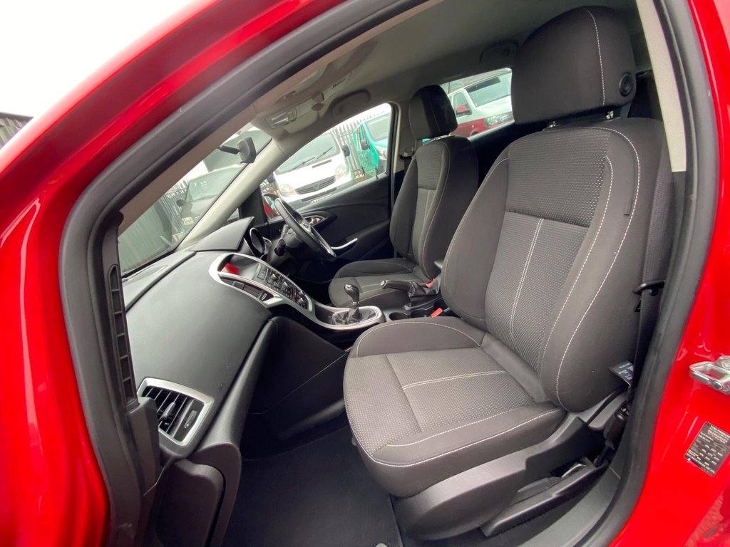 Used Vauxhall Astra 2013 for sale - 77795048: Photo 15