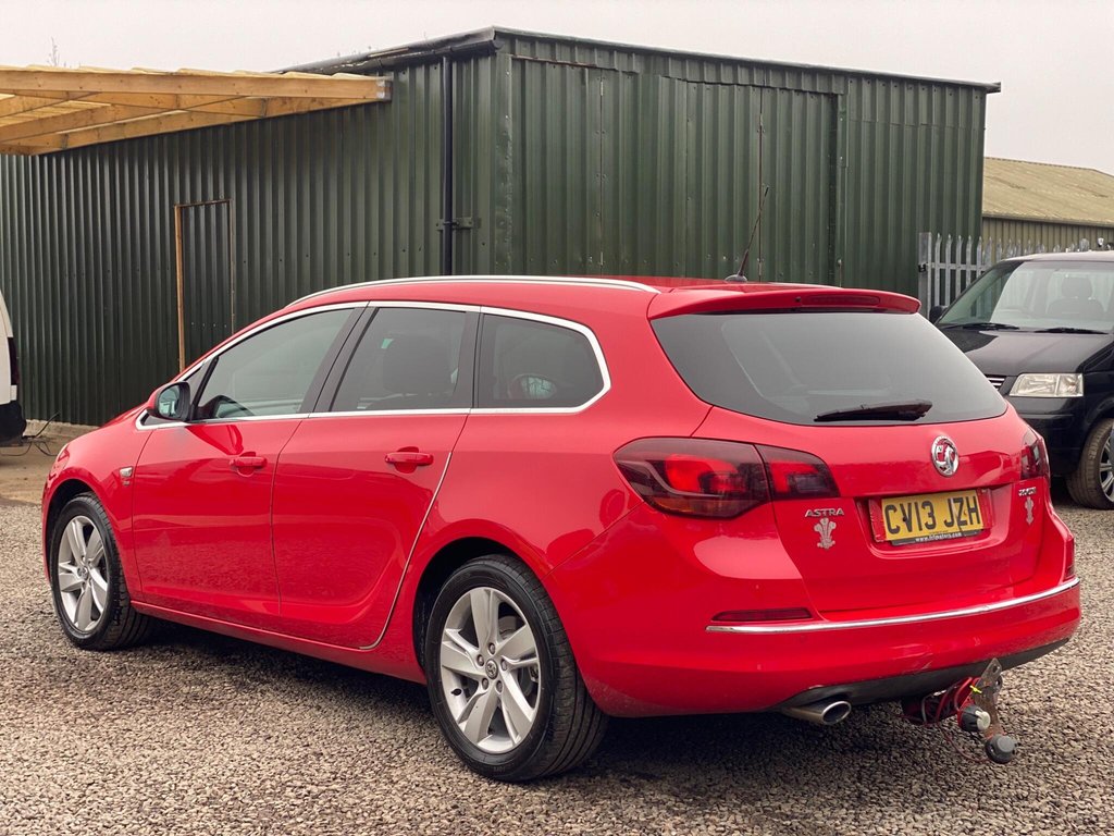 Used Vauxhall Astra 2013 for sale - 77795048: Photo 4