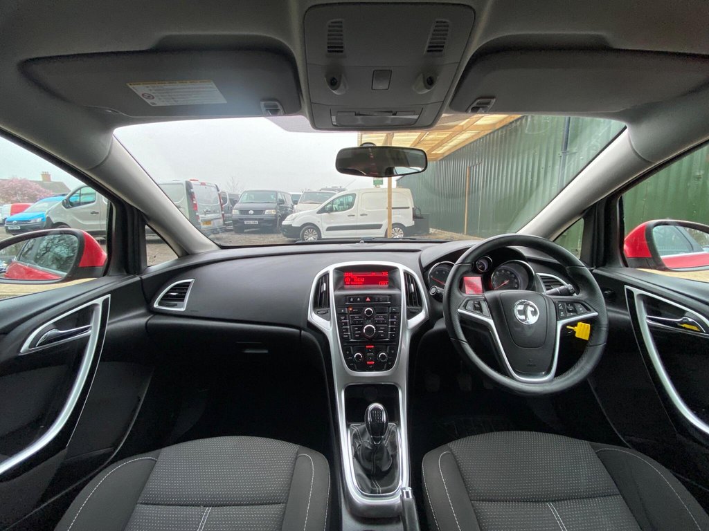 Used Vauxhall Astra 2013 for sale - 77795048: Photo 7