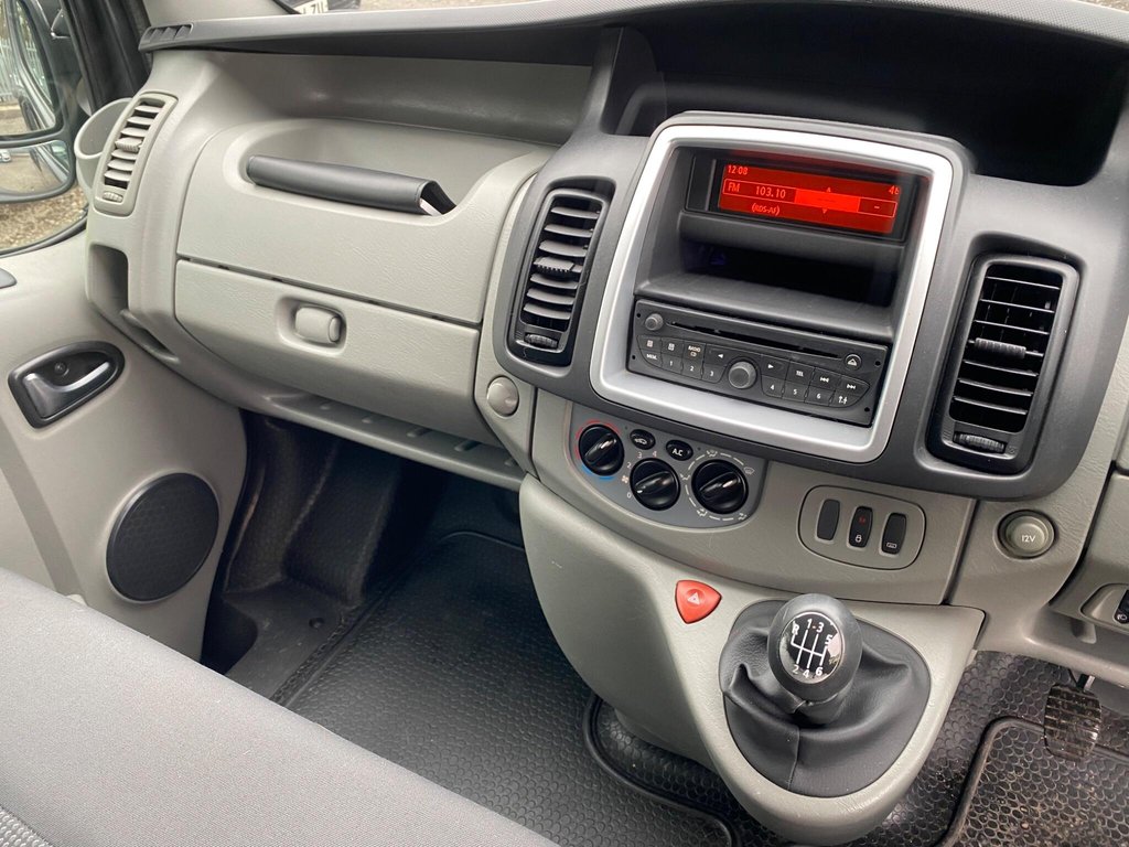 Used Vauxhall Vivaro 2013 for sale - 77547515: Photo 35