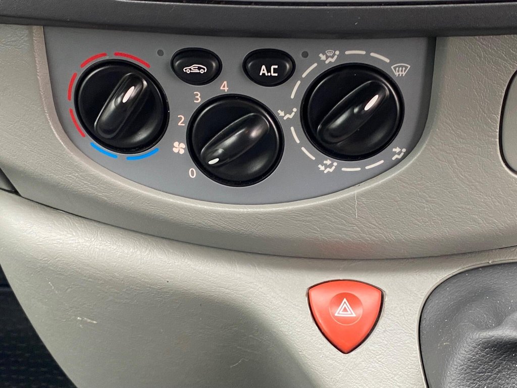 Used Vauxhall Vivaro 2013 for sale - 77547515: Photo 38