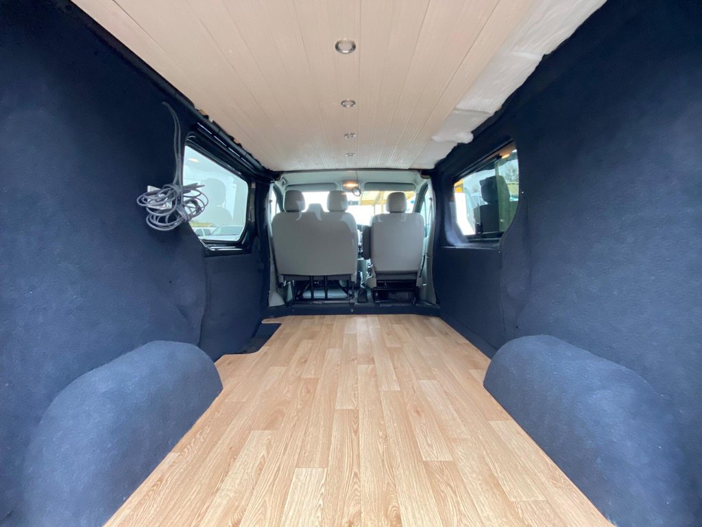 Used Vauxhall Vivaro 2013 for sale - 77547515: Photo 46