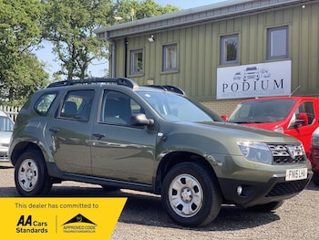 Used Dacia Duster 2015 for sale - 78996244: Photo