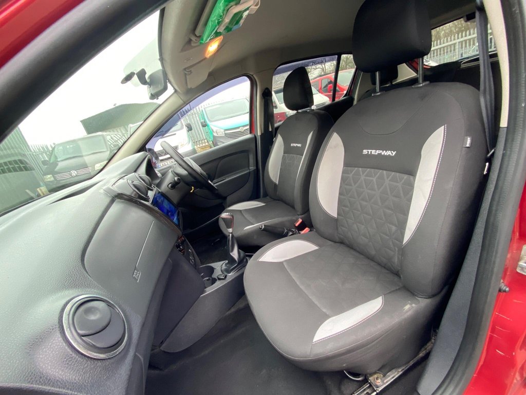 Used Dacia Sandero Stepway 2013 for sale - 77795050: Photo 16