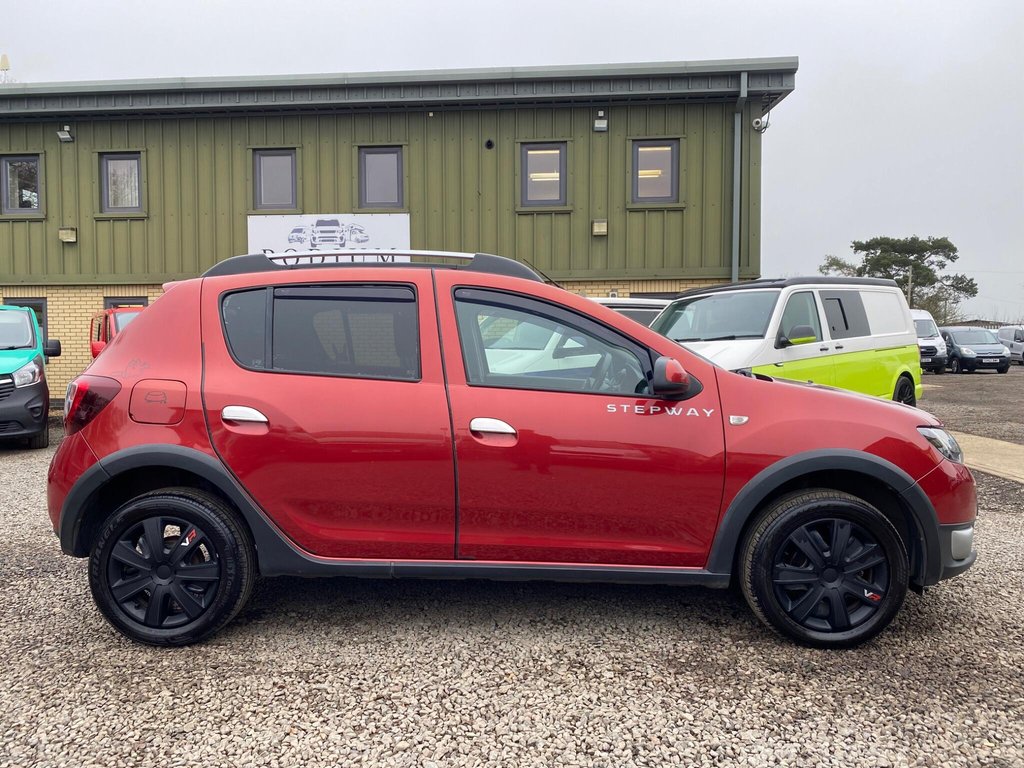 Used Dacia Sandero Stepway 2013 for sale - 77795050: Photo 22