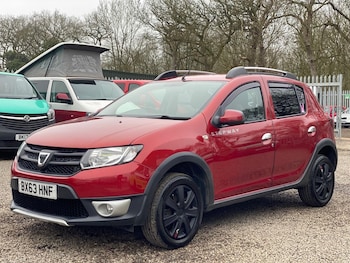Used Dacia Sandero Stepway 2013 for sale - 77795050: Photo
