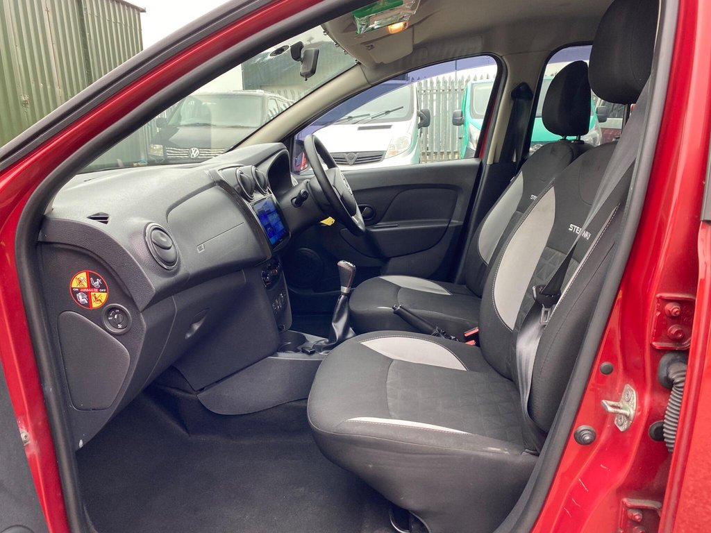 Used Dacia Sandero Stepway 2013 for sale - 77795050: Photo 45