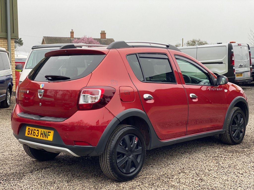 Used Dacia Sandero Stepway 2013 for sale - 77795050: Photo 5