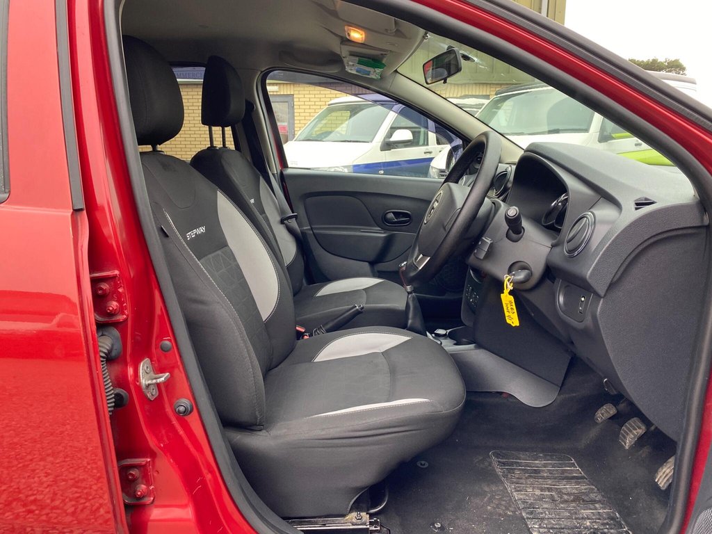 Used Dacia Sandero Stepway 2013 for sale - 77795050: Photo 6