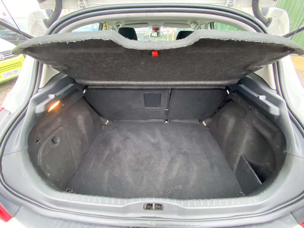 Used Peugeot 308 2013 for sale - 77668978: Photo 43