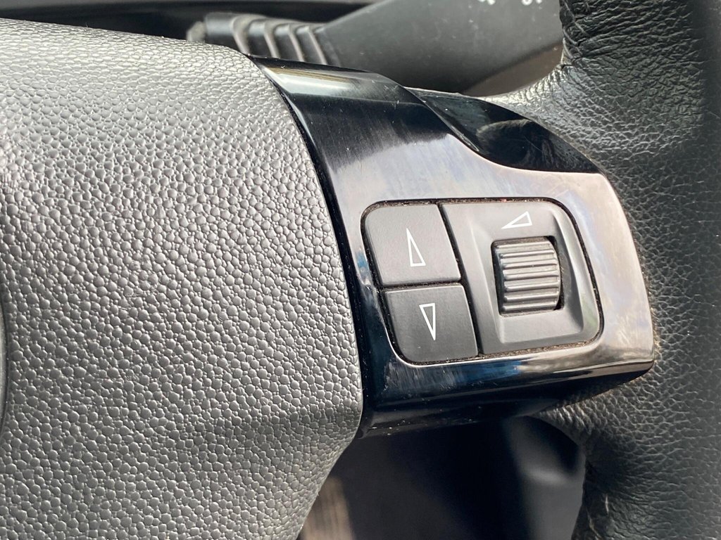 Used Vauxhall Zafira 2013 for sale - 77525849: Photo 43