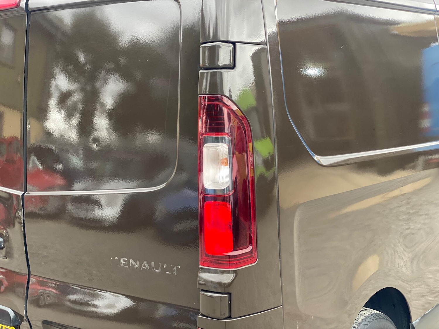 Vehicle 21