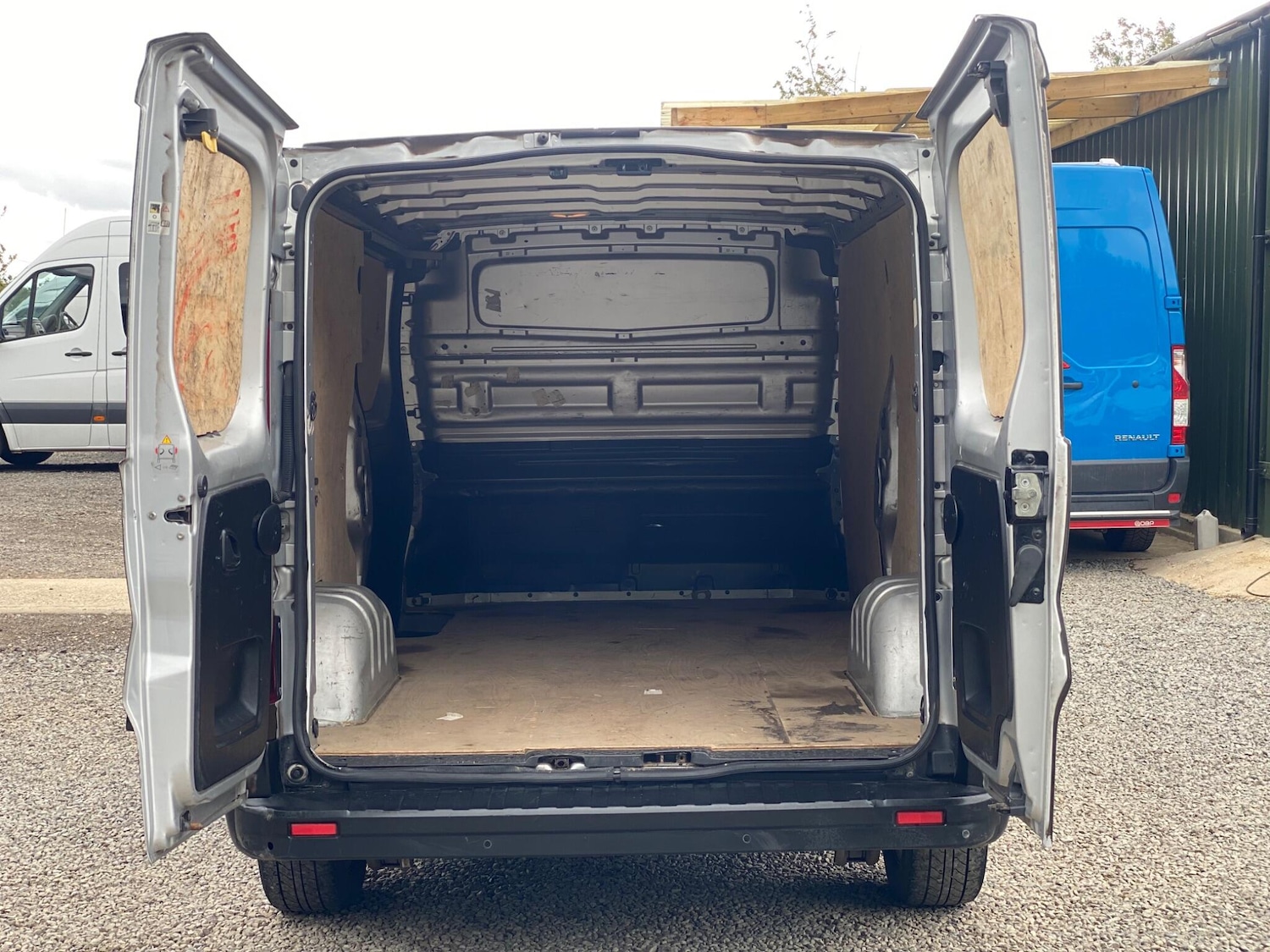 Vehicle 33