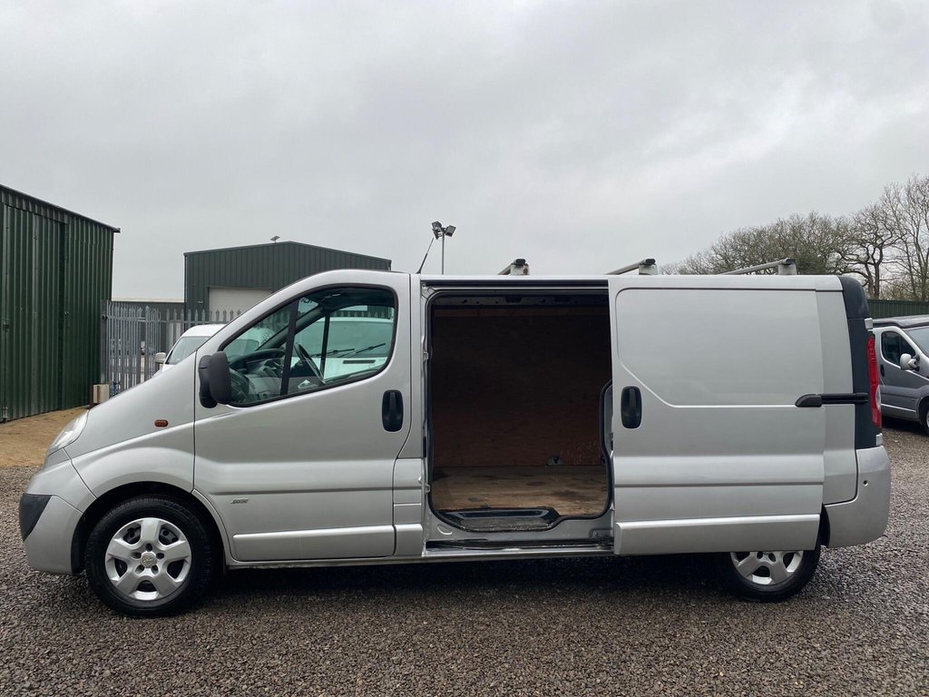 Used Vauxhall Vivaro 2008 for sale - 77408610: Photo 18