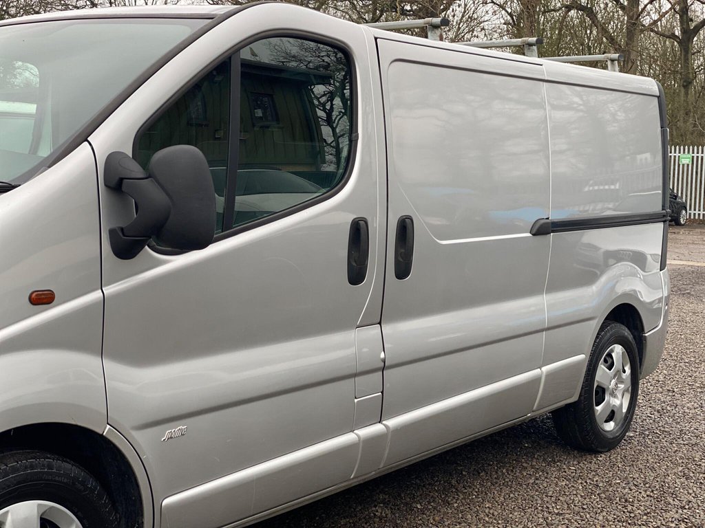 Used Vauxhall Vivaro 2008 for sale - 77408610: Photo 31
