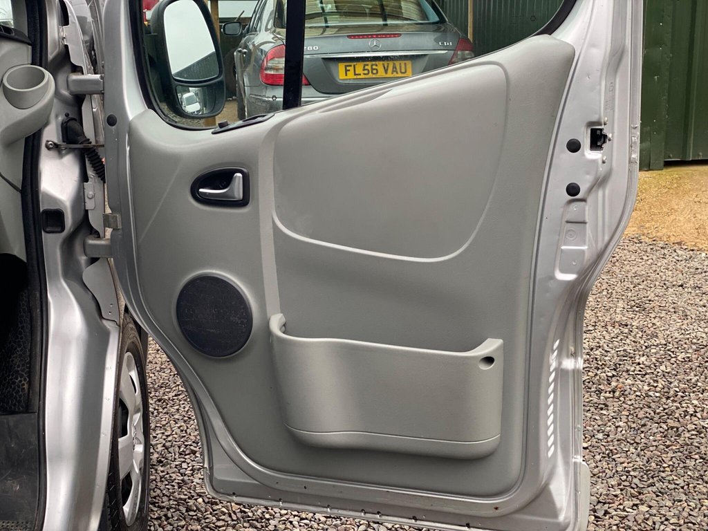 Used Vauxhall Vivaro 2008 for sale - 77408610: Photo 44