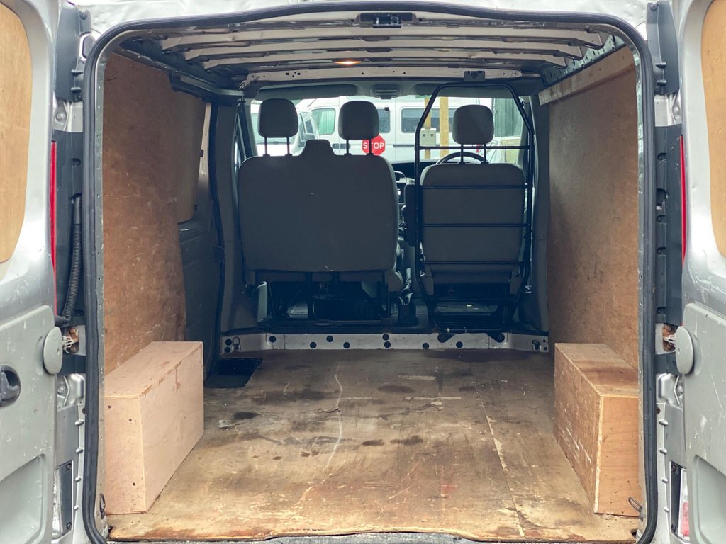 Used Vauxhall Vivaro 2008 for sale - 77408610: Photo 46