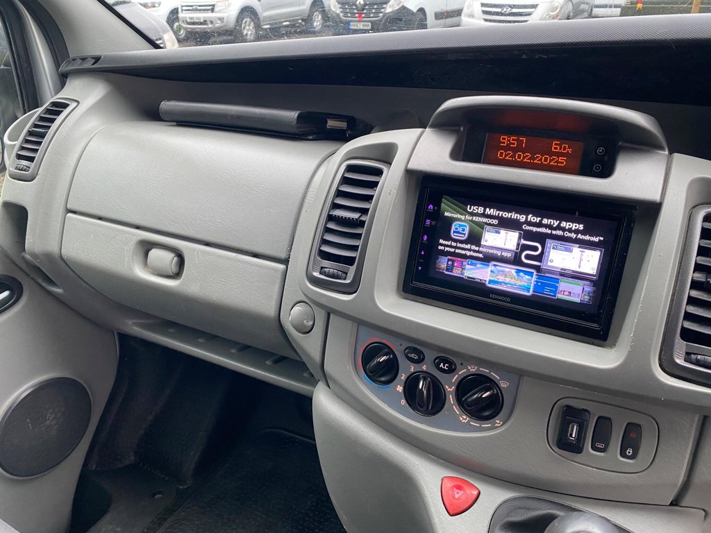 Used Vauxhall Vivaro 2008 for sale - 77408610: Photo 8