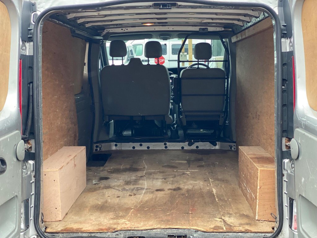 Used Vauxhall Vivaro 2008 for sale - 77408610: Photo 9