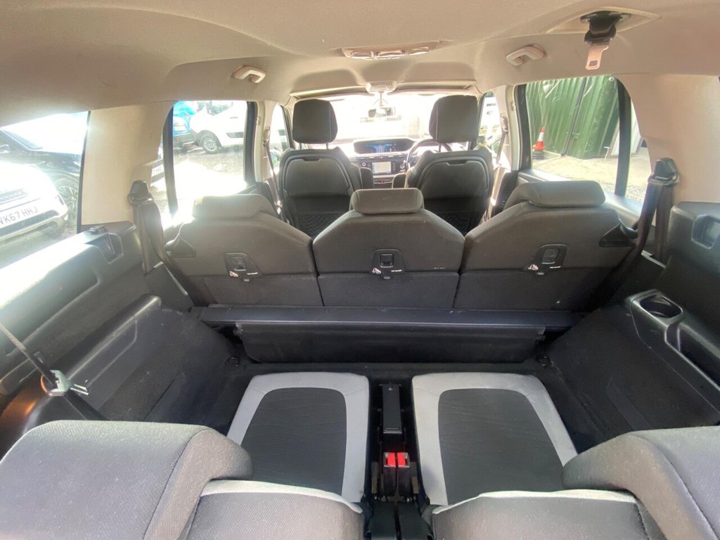 Used Citroen C4 Grand Picasso 2015 for sale - 76038640: Photo 13