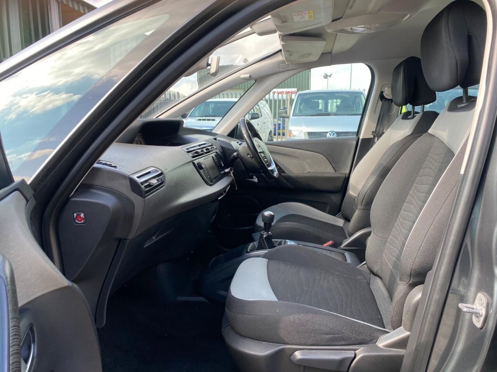 Used Citroen C4 Grand Picasso 2015 for sale - 76038640: Photo 19