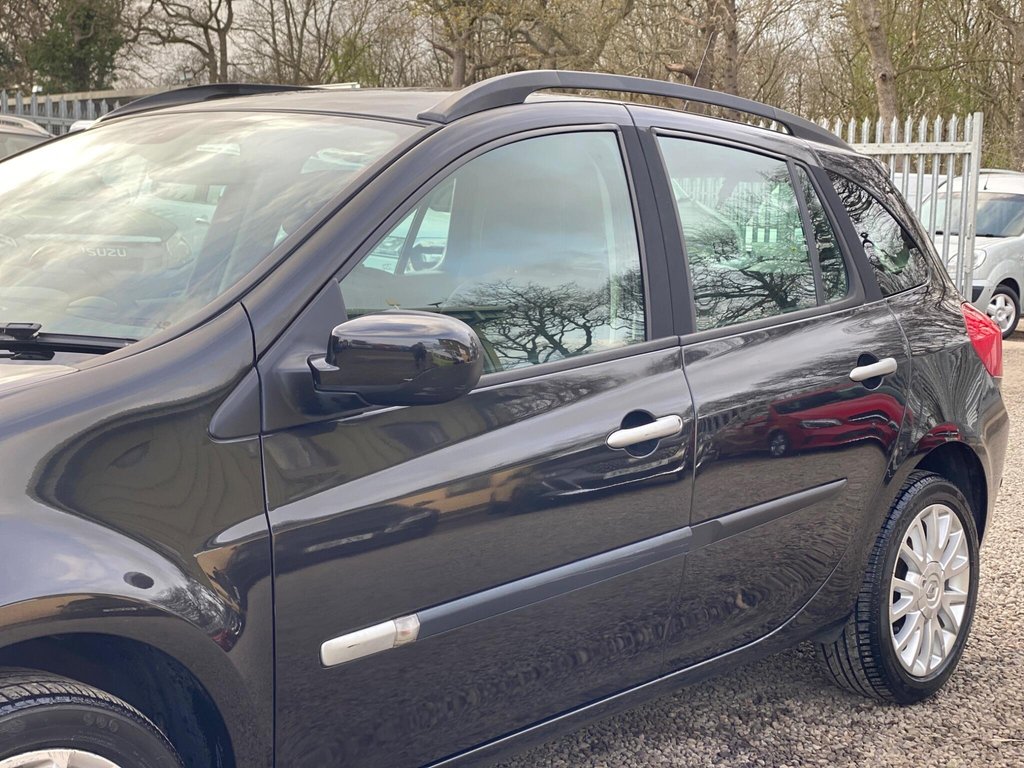 Used Renault Clio 2009 for sale - 78134285: Photo 27