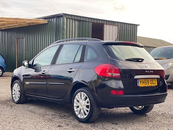 Used Renault Clio 2009 for sale - 78134285: Photo