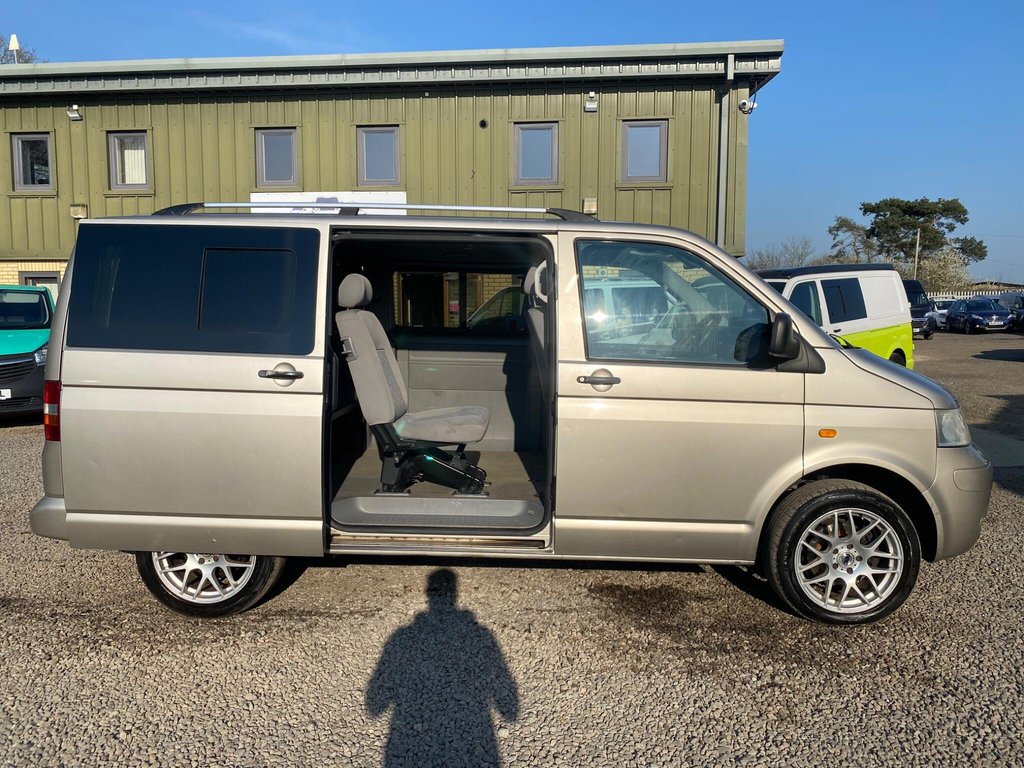 Used Volkswagen Transporter Shuttle 2006 for sale - 78096568: Photo 10