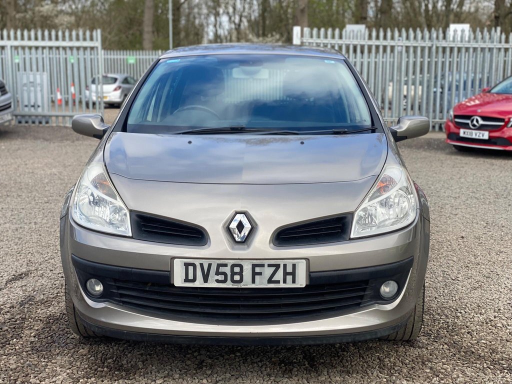 Used Renault Clio 2009 for sale - 78117609: Photo 20