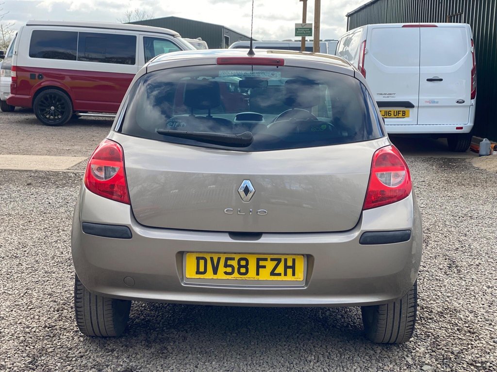 Used Renault Clio 2009 for sale - 78117609: Photo 22