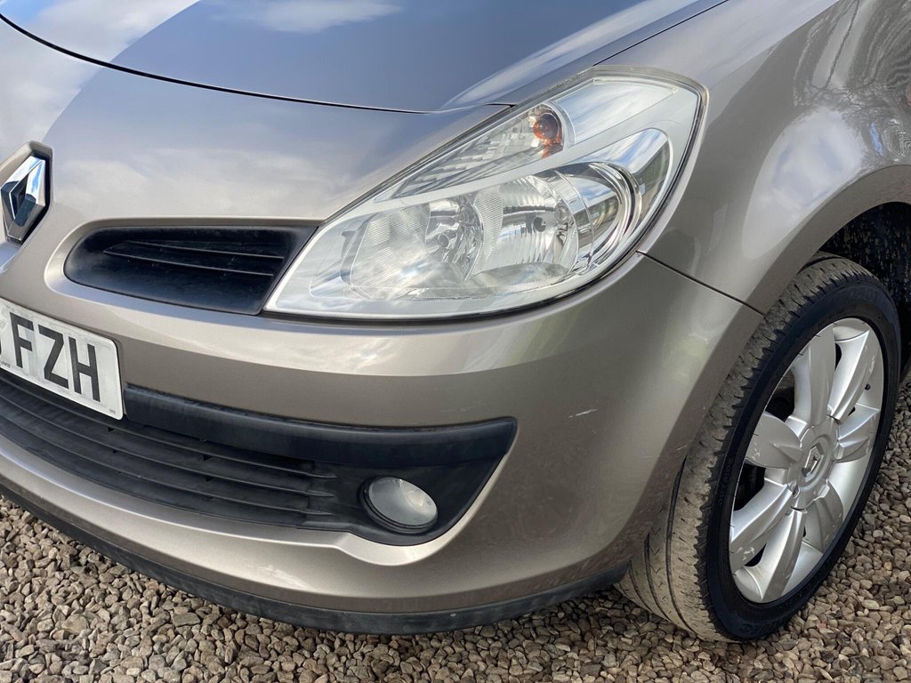 Used Renault Clio 2009 for sale - 78117609: Photo 26