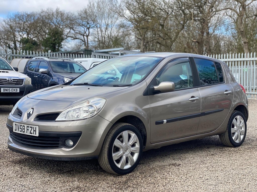 Used Renault Clio 2009 for sale - 78117609: Photo 3