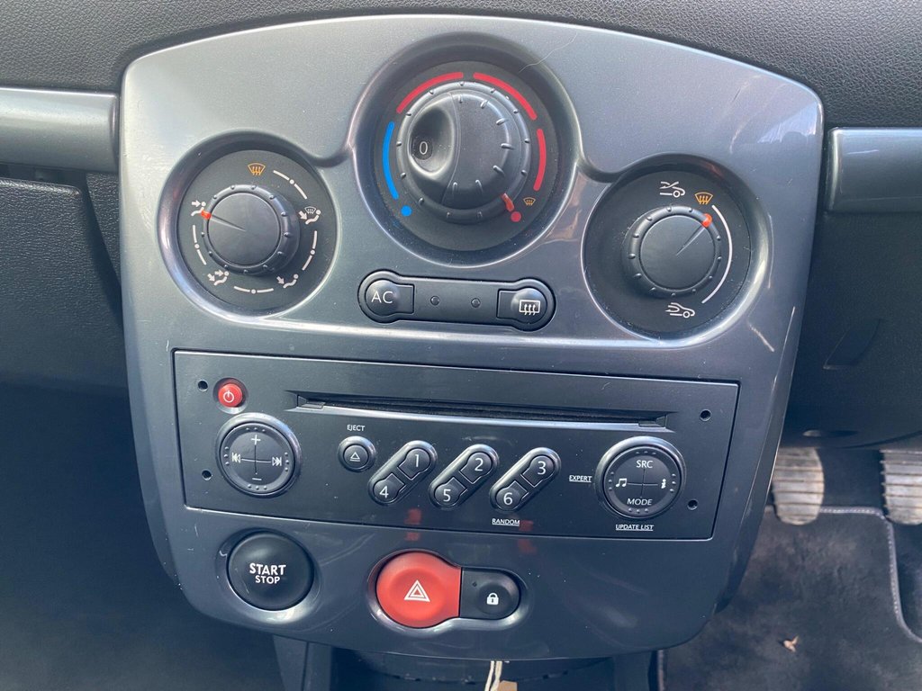 Used Renault Clio 2009 for sale - 78117609: Photo 31